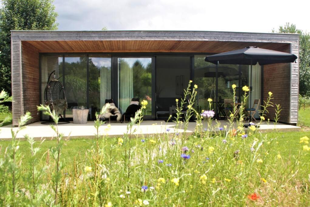 Sfeervol Chalet Midden In De Natuur Halle Exterior foto
